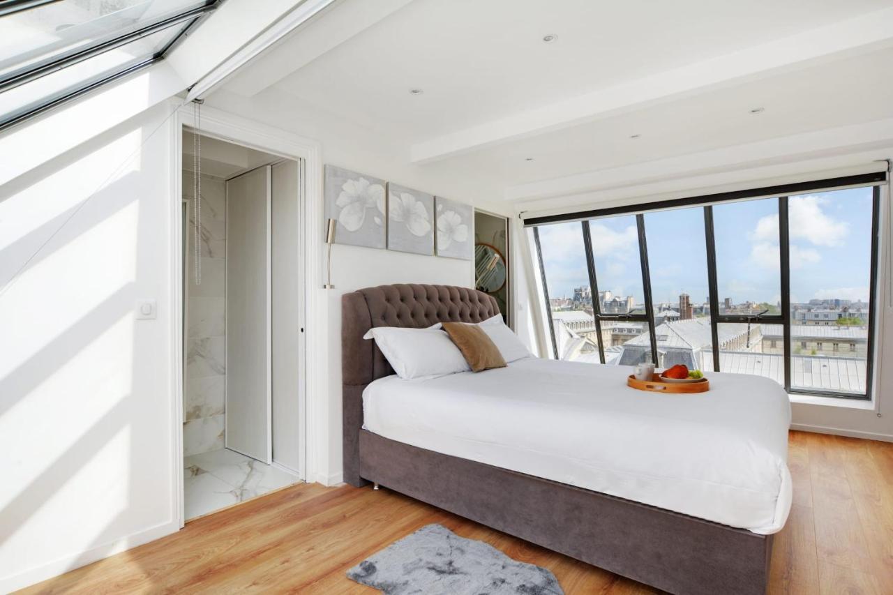 Exceptional Triplex With Terrace - Montmartre Apartment Paris Luaran gambar