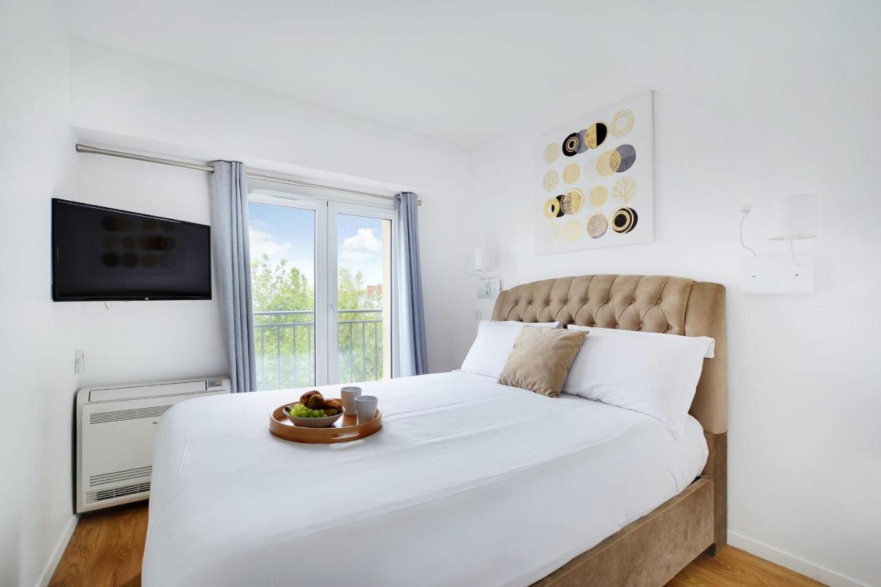 Exceptional Triplex With Terrace - Montmartre Apartment Paris Luaran gambar